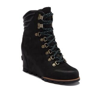 Sorel Conquest Waterproof Wedge Boots Leather Women's Green/Black size 6